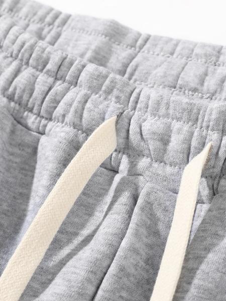The Straight-Leg Fleece Sweatpants